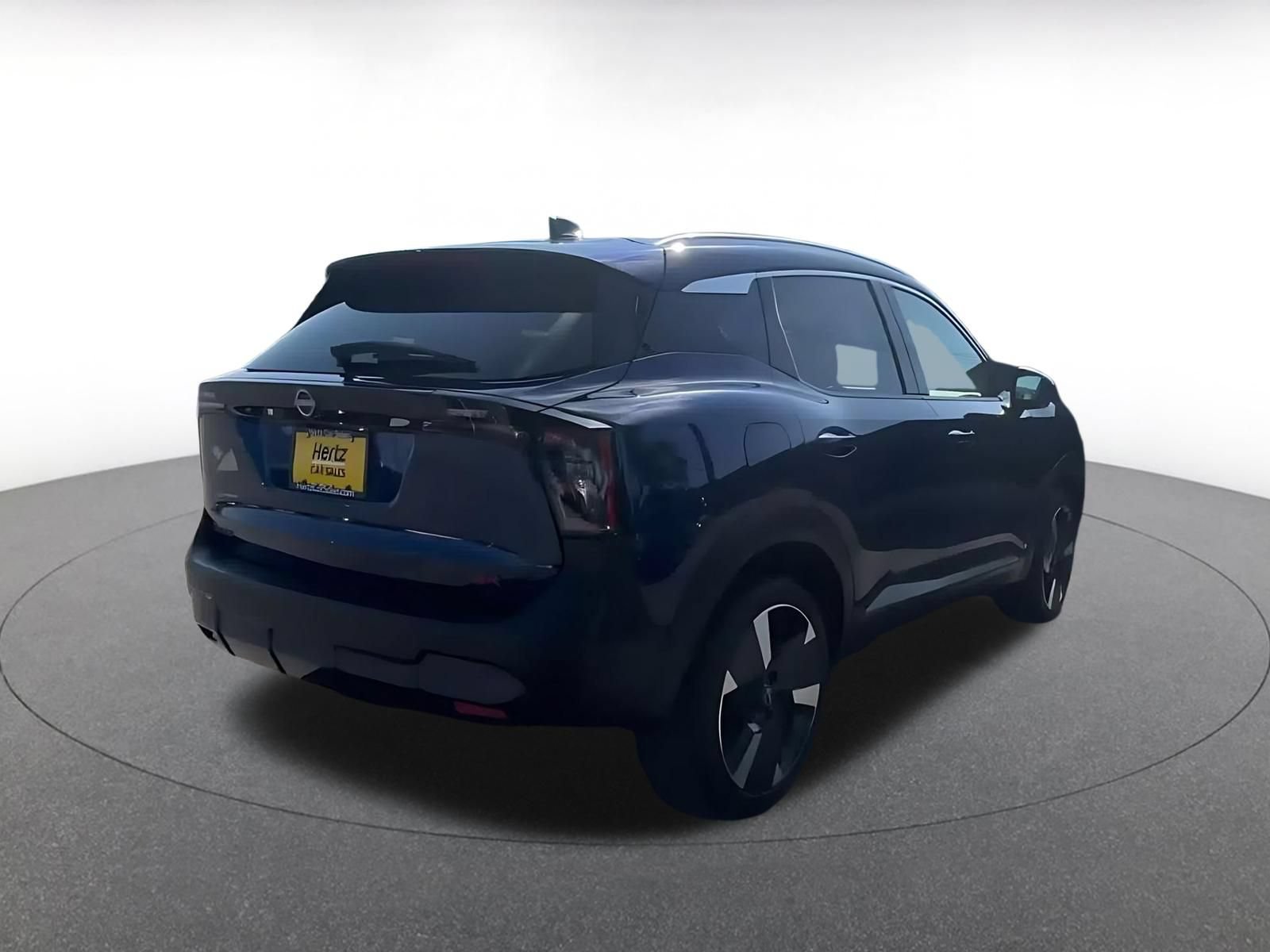 Thumbnail: 2026 Nissan Kicks - 13