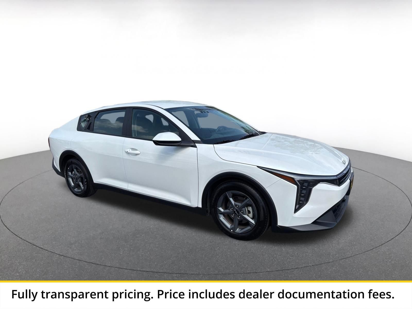 Thumbnail: 2025 Kia K4 - 1