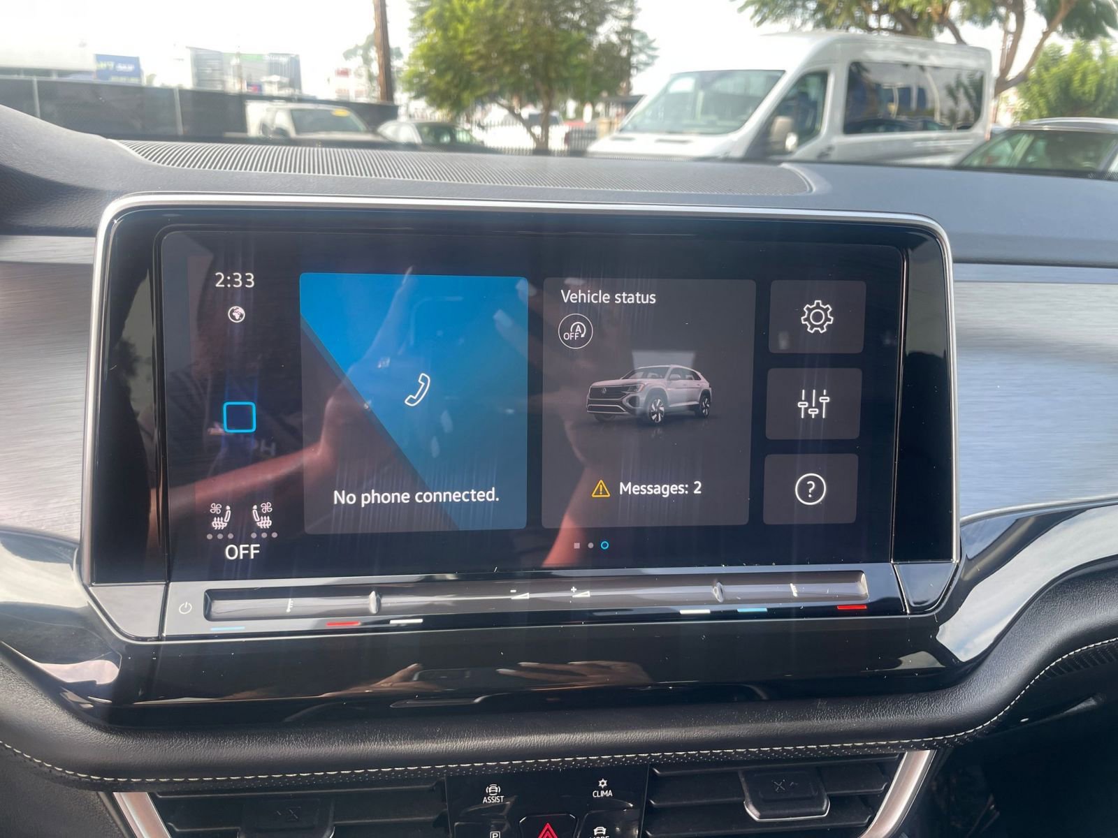 Thumbnail: 2025 Volkswagen Atlas - 21