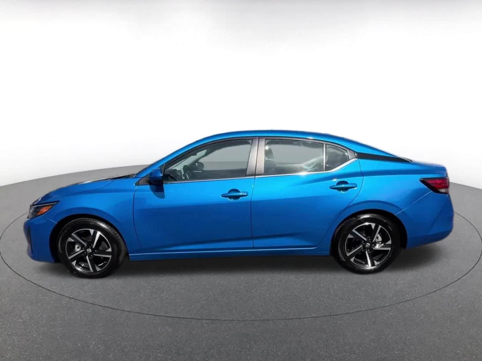 Thumbnail: 2025 Nissan Sentra - 9