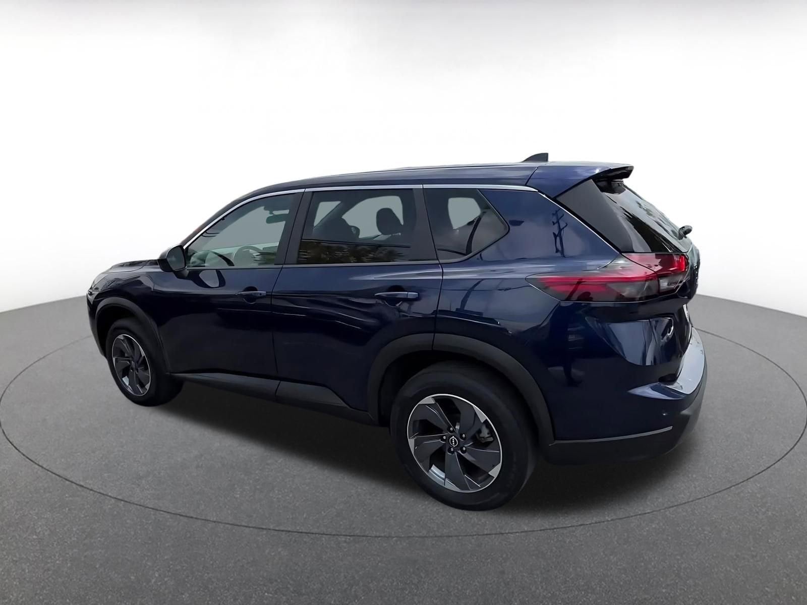 Thumbnail: 2025 Nissan Rogue - 10