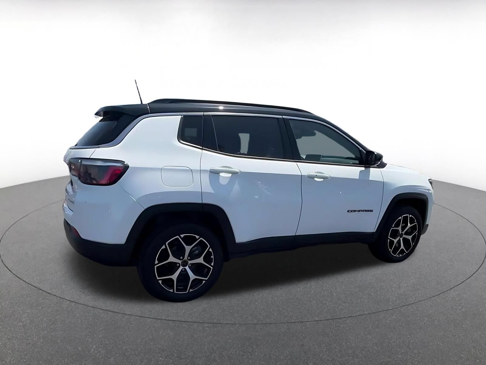 Thumbnail: 2025 Jeep Compass - 15