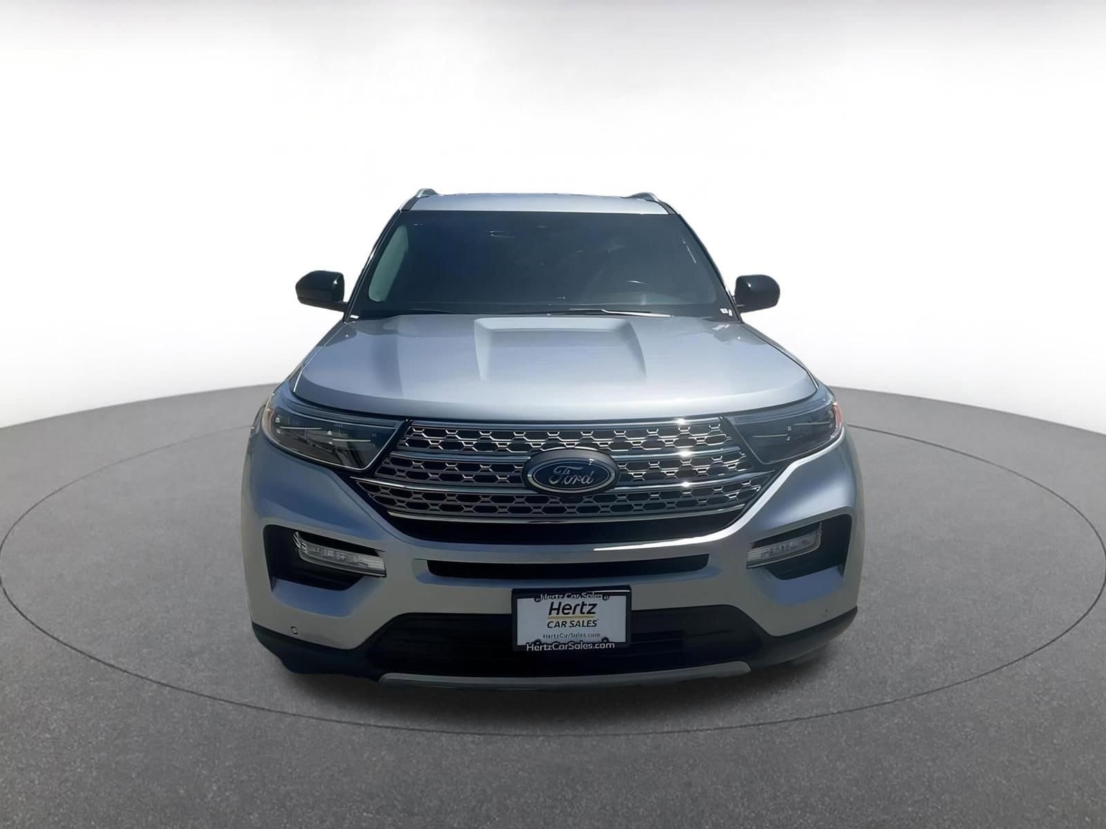 2023 Ford Explorer Limited 5