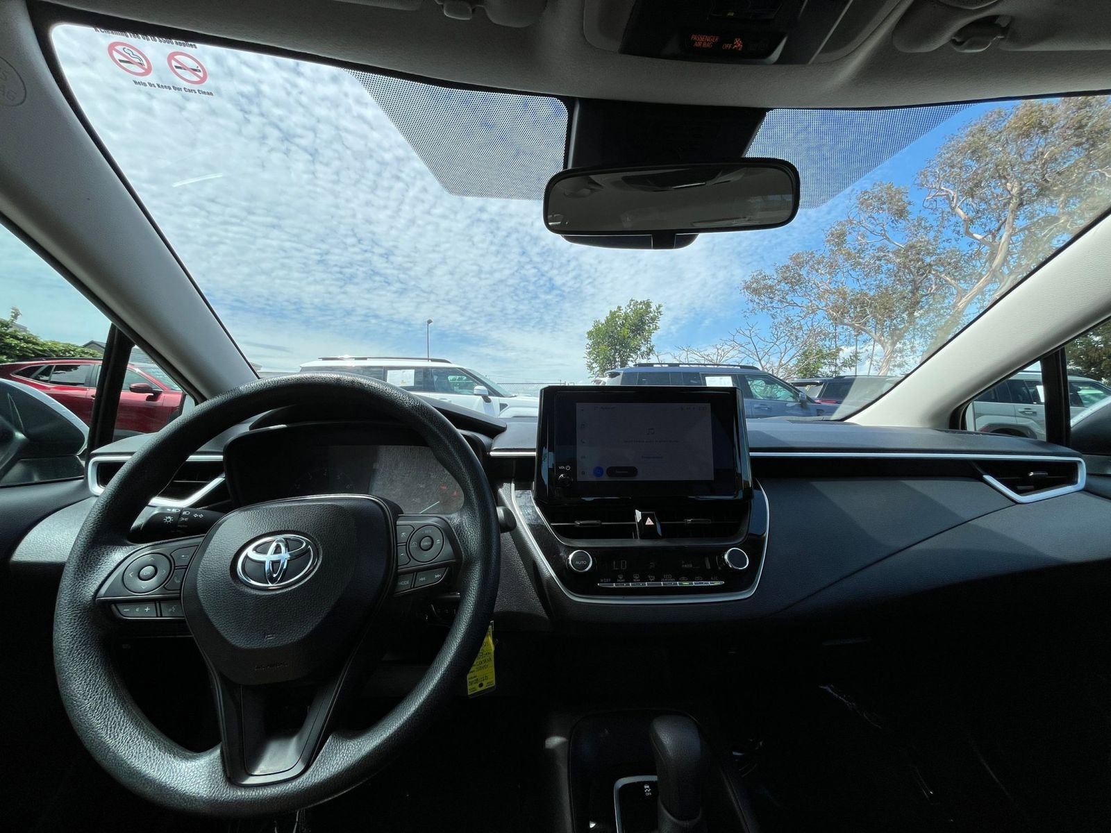 Thumbnail: 2025 Toyota Corolla - 33
