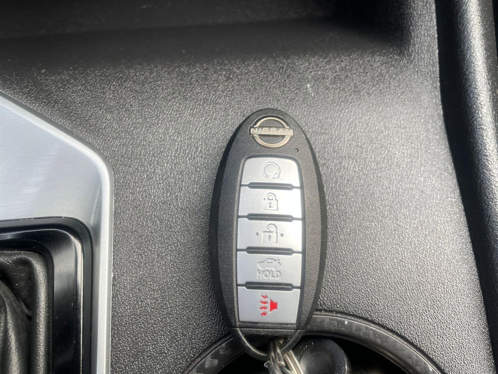 Thumbnail: 2025 Nissan Altima - 25