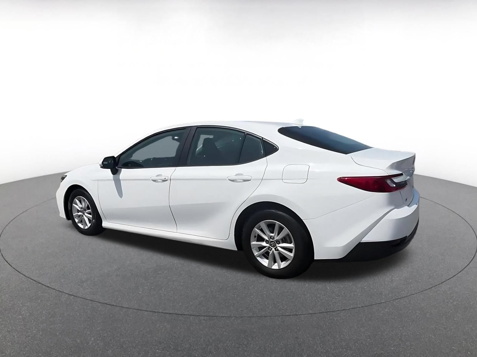 Thumbnail: 2025 Toyota Camry - 9