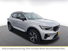 2024 Volvo XC40 B5 Core -
                  Inglewood, CA