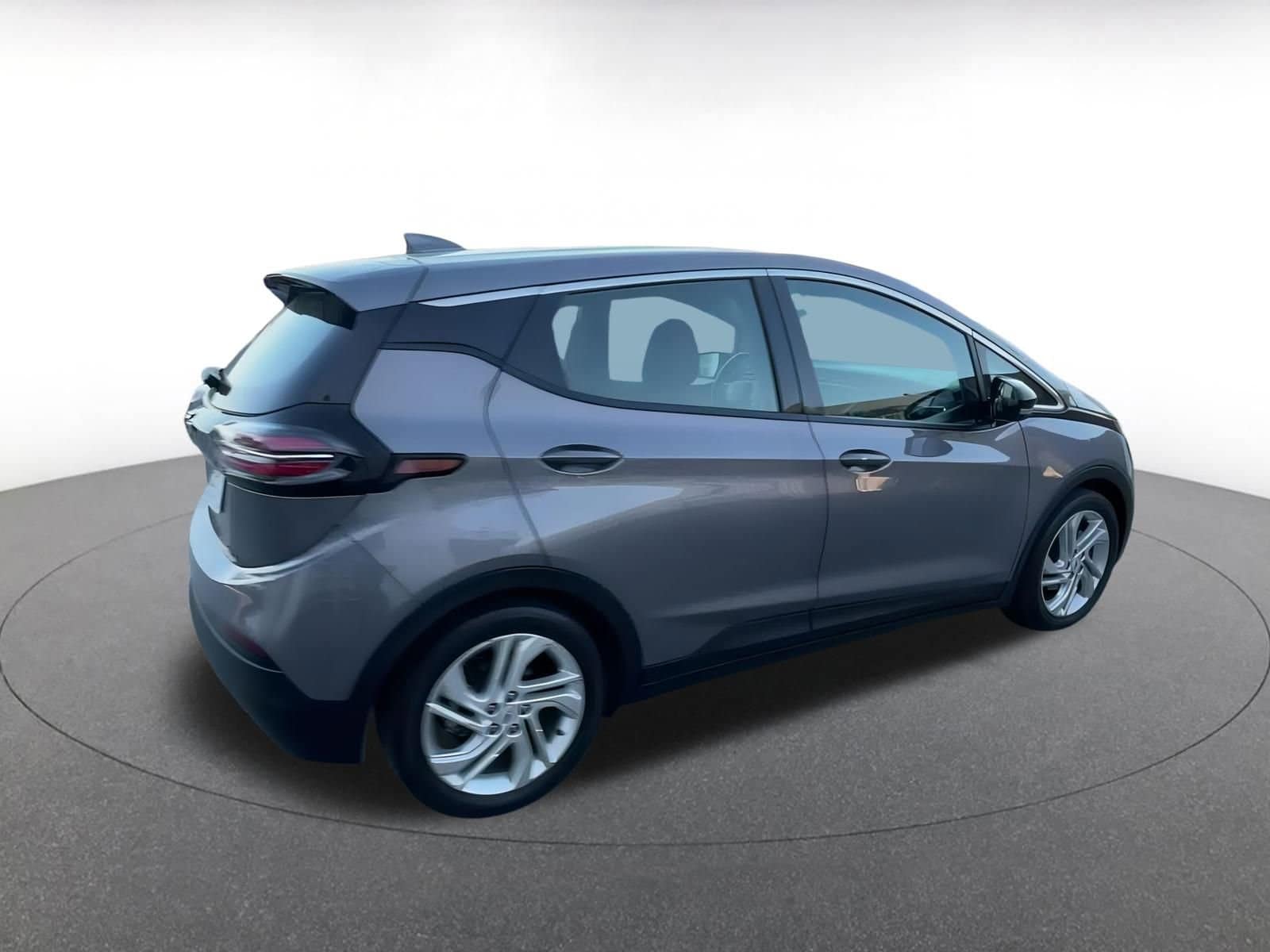 Thumbnail: 2023 Chevrolet Bolt EV - 15