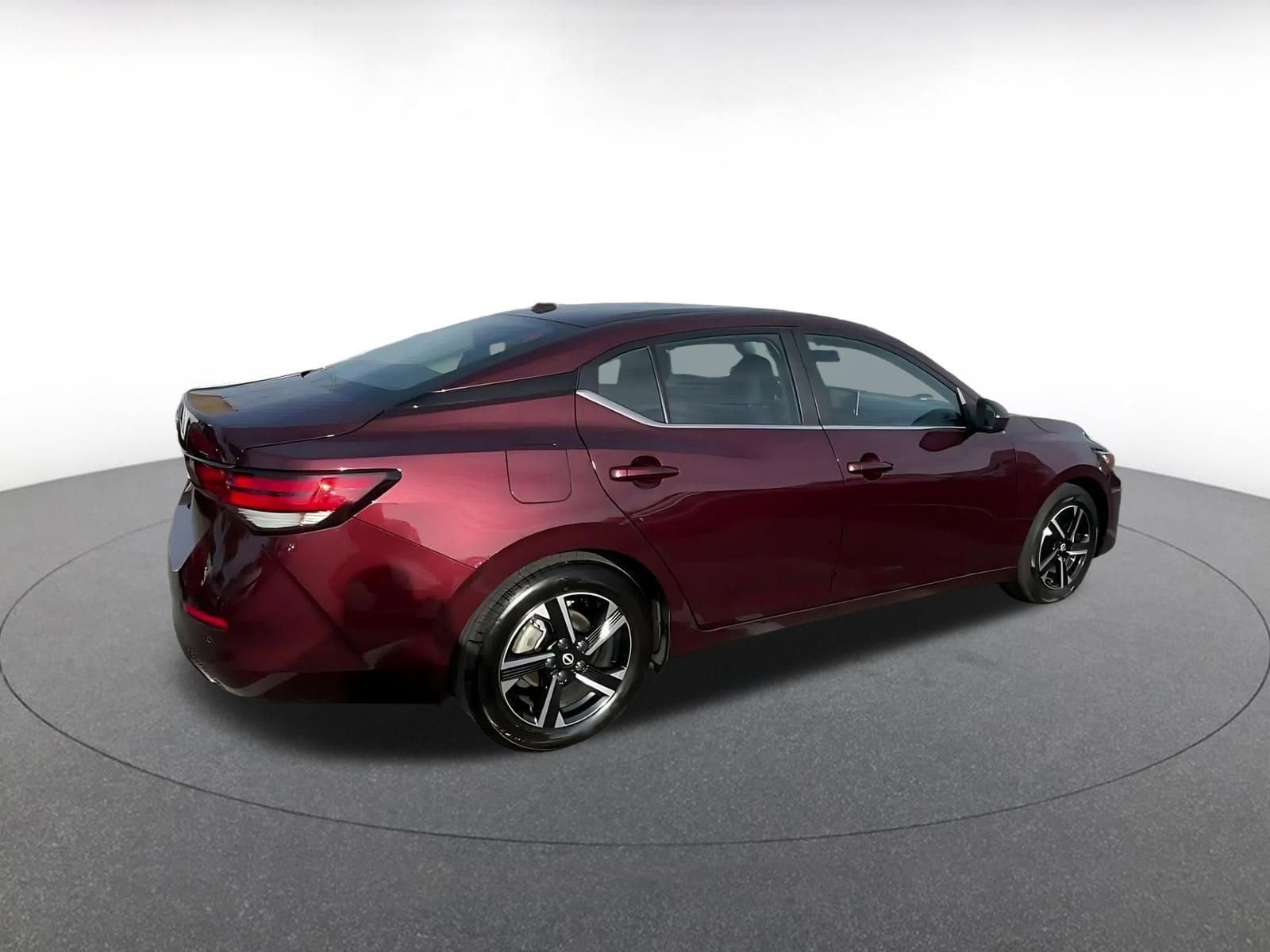 Thumbnail: 2025 Nissan Sentra - 15