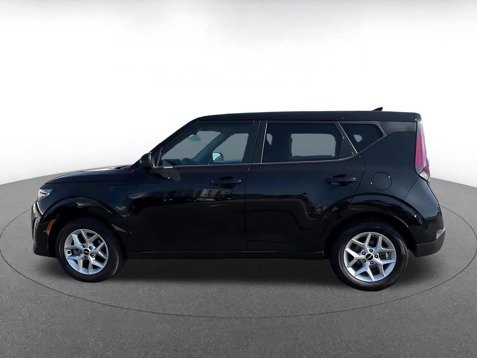 Thumbnail: 2025 Kia Soul - 9