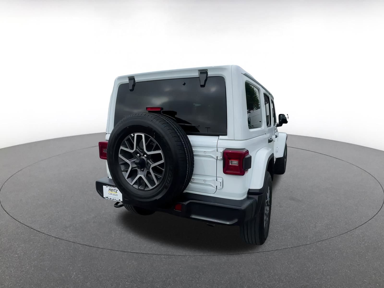 Thumbnail: 2025 Jeep Wrangler - 14