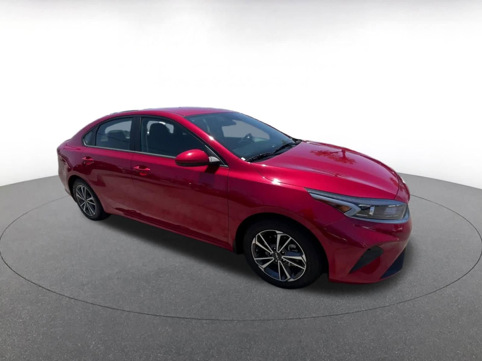2023 Kia Forte LXS 2