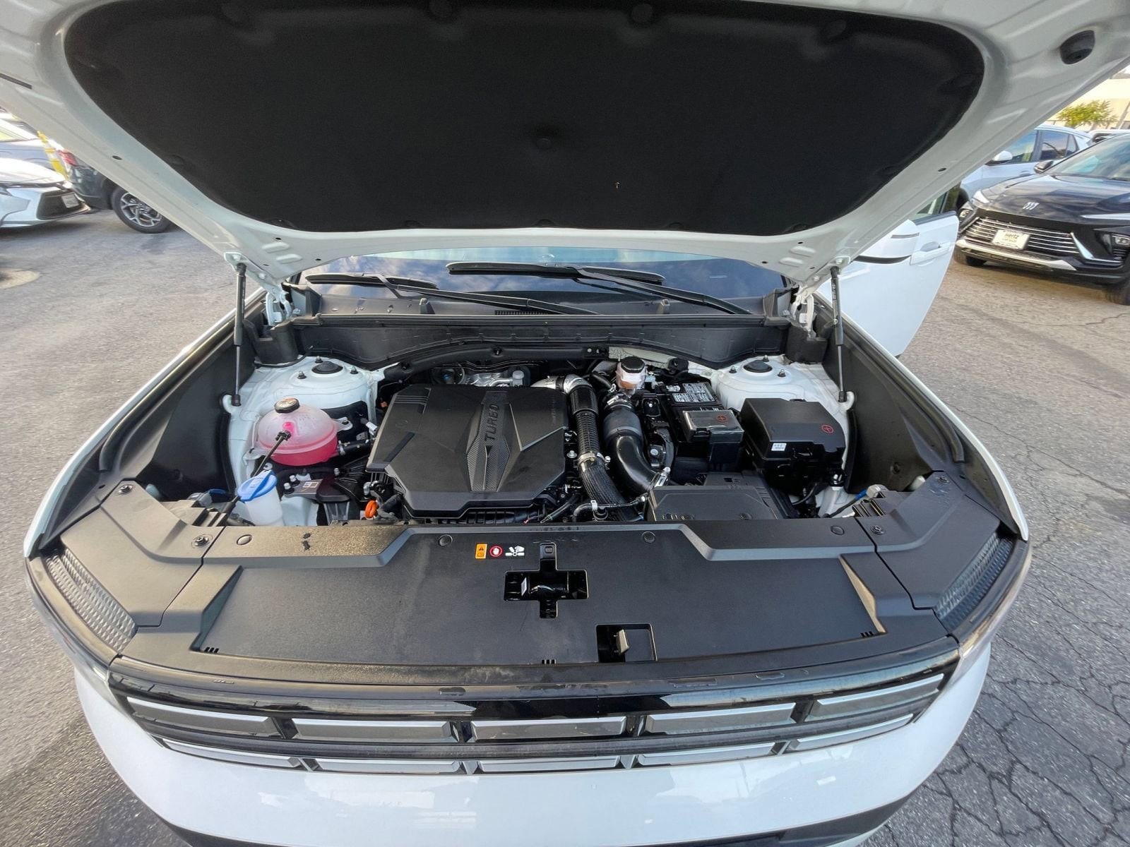 Thumbnail: 2025 Hyundai Santa Fe - 32