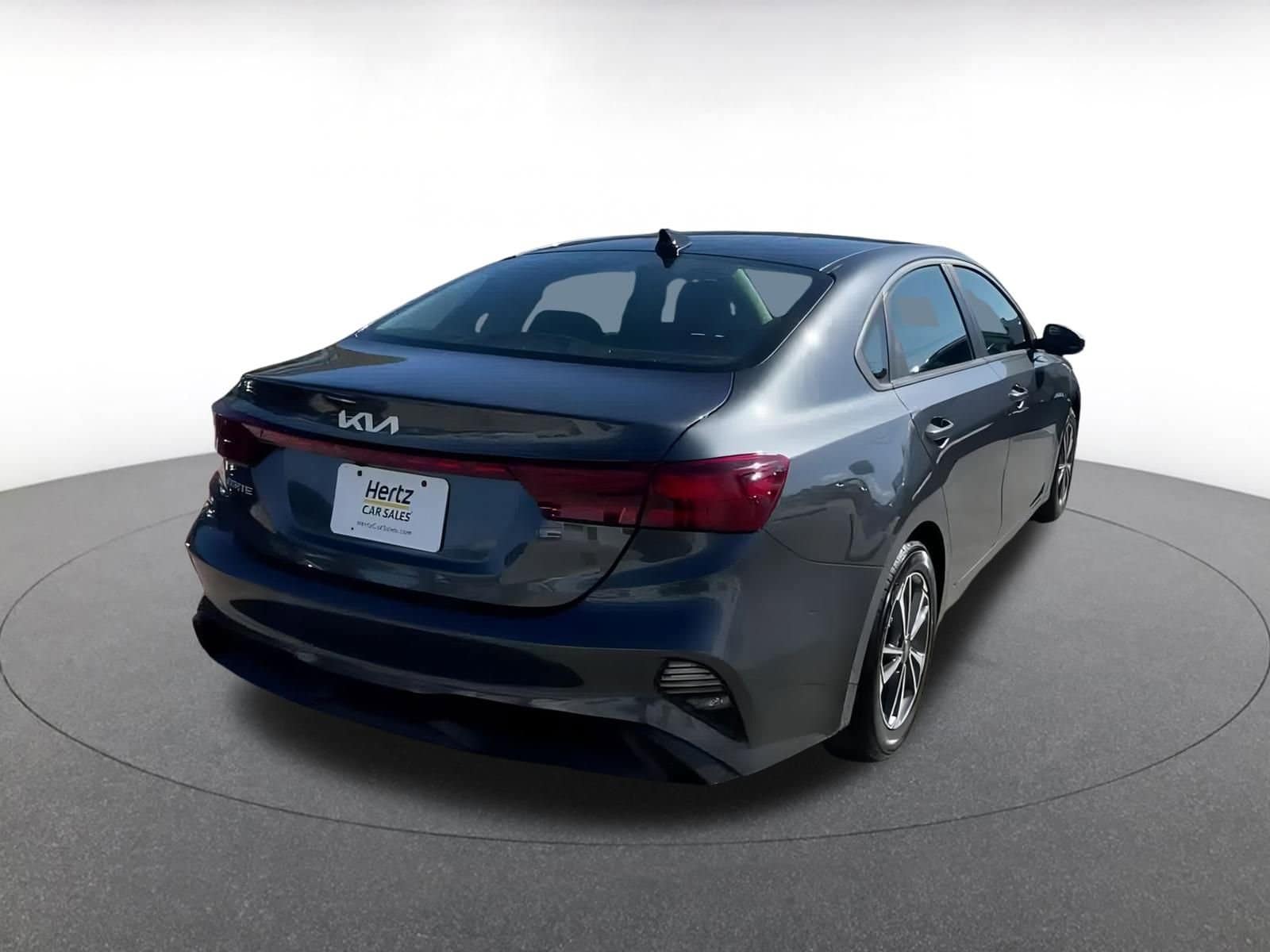 Thumbnail: 2024 Kia Forte - 14