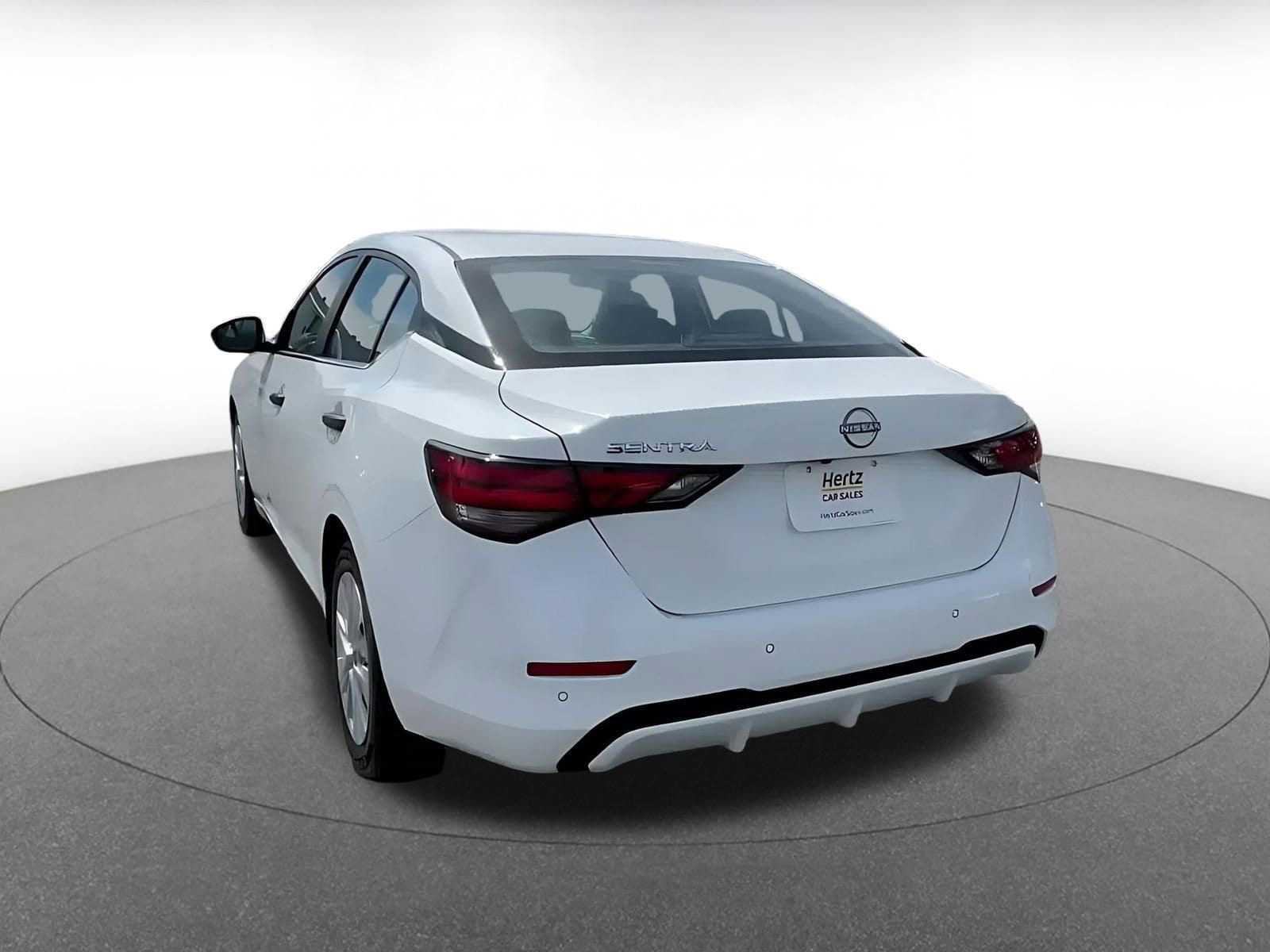 Thumbnail: 2025 Nissan Sentra - 11