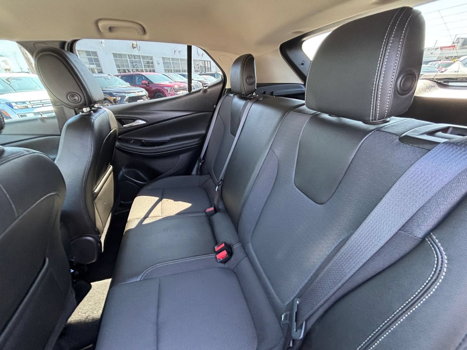 Thumbnail: 2025 Buick Encore GX - 27