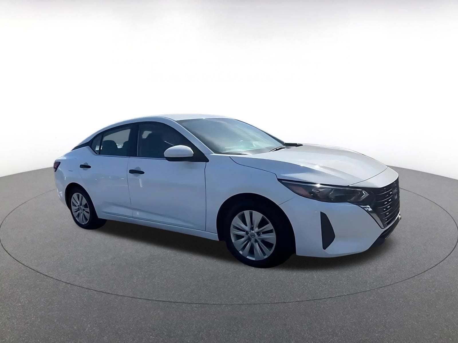 Thumbnail: 2025 Nissan Sentra - 2