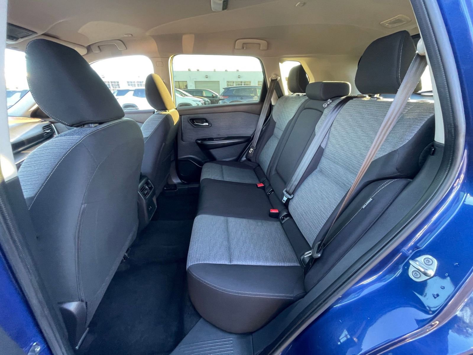 Thumbnail: 2023 Nissan Rogue - 27