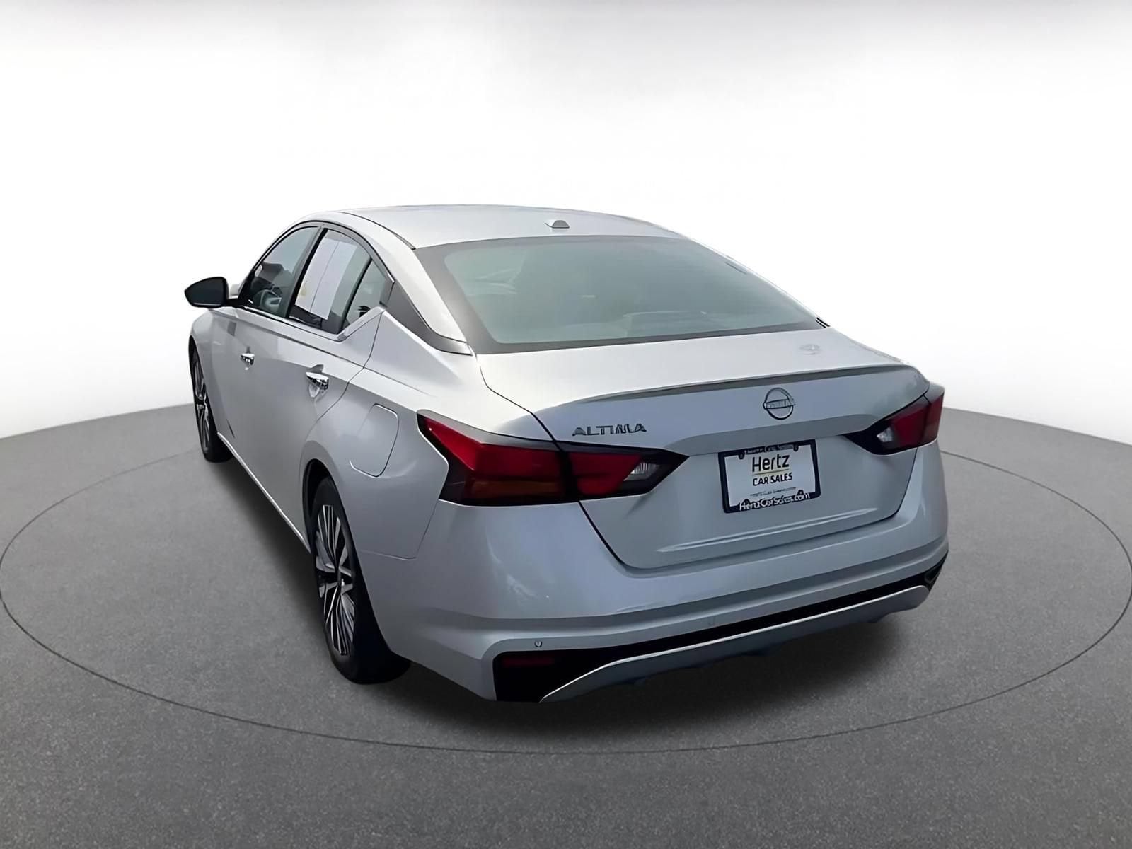 Thumbnail: 2025 Nissan Altima - 10