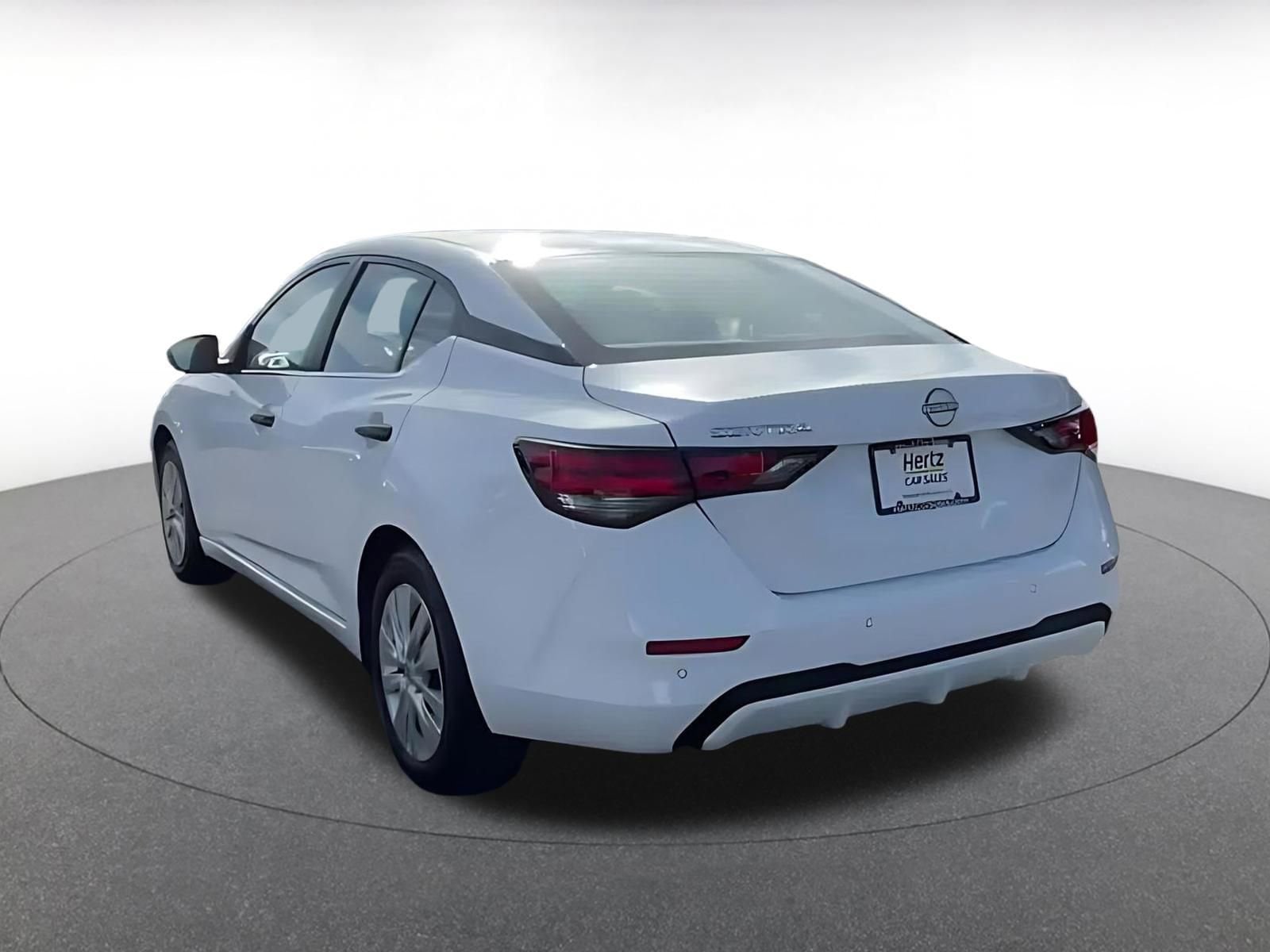 Thumbnail: 2025 Nissan Sentra - 11