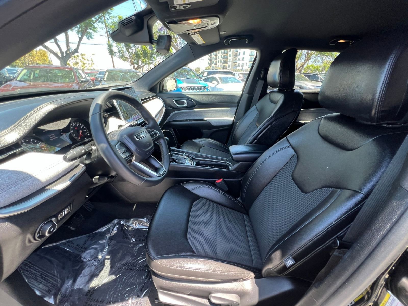 Thumbnail: 2025 Jeep Compass - 30