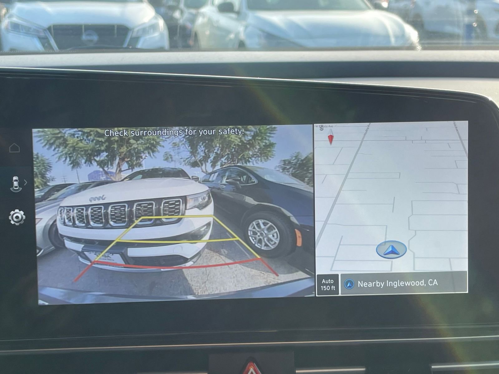 Thumbnail: 2025 Hyundai Elantra - 17