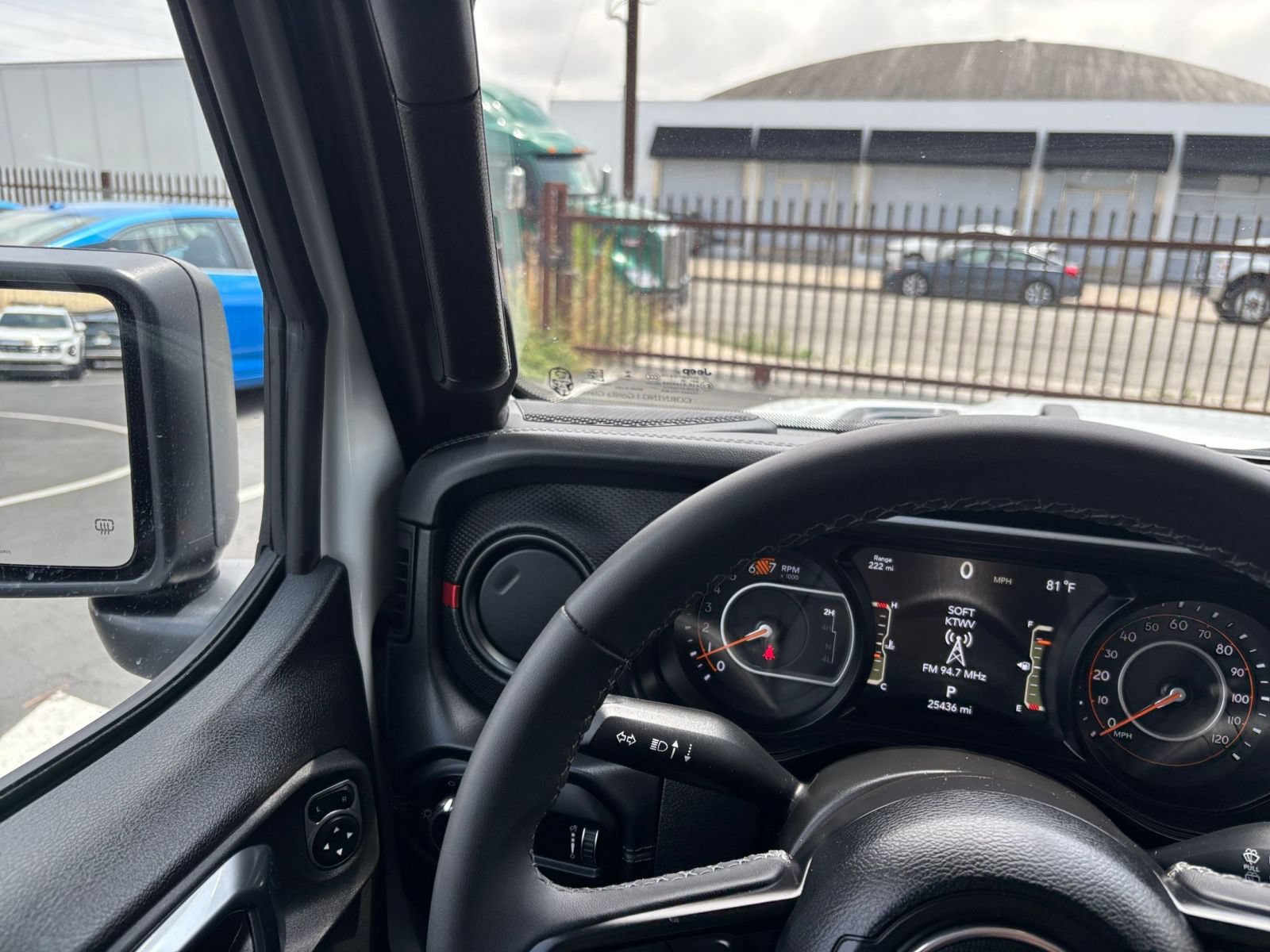 Thumbnail: 2025 Jeep Wrangler - 35