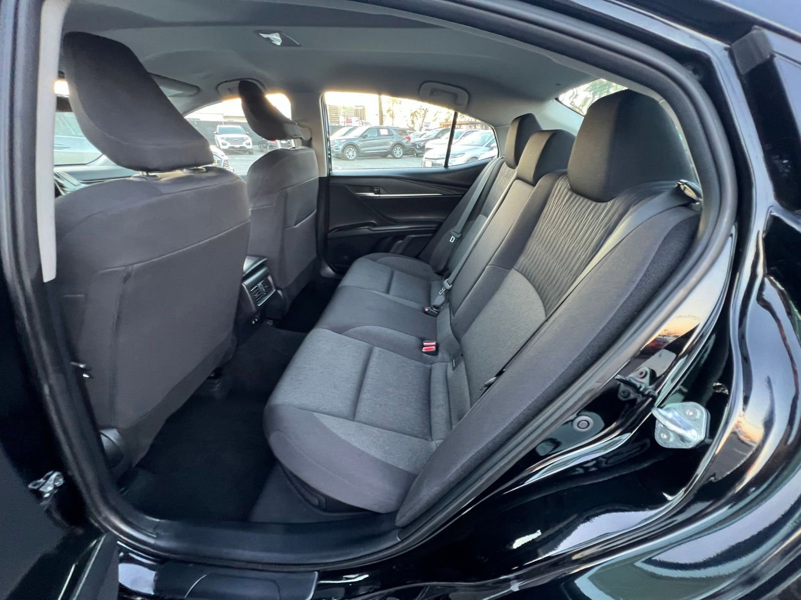 Thumbnail: 2025 Toyota Camry - 29