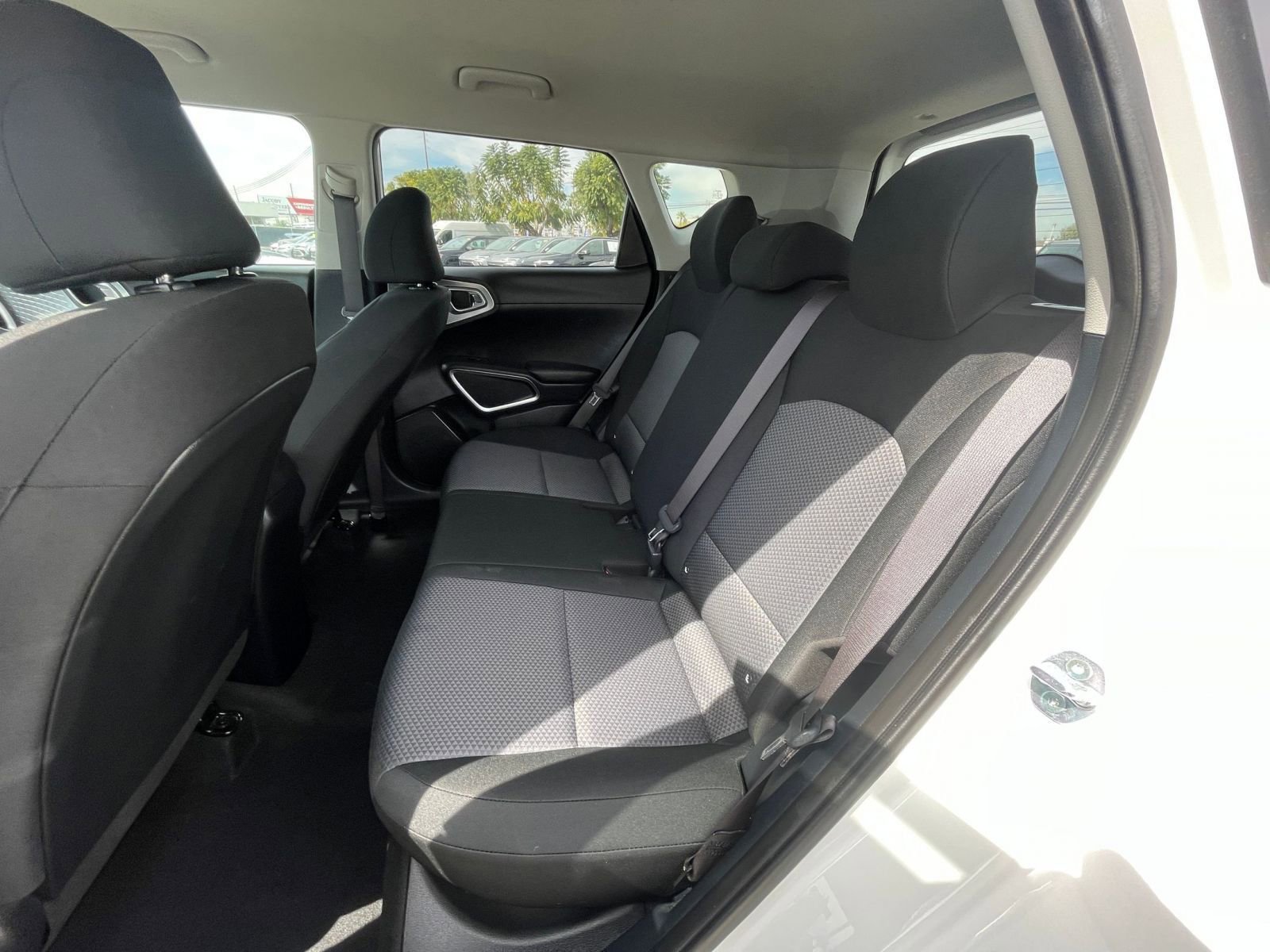 Thumbnail: 2025 Kia Soul - 25