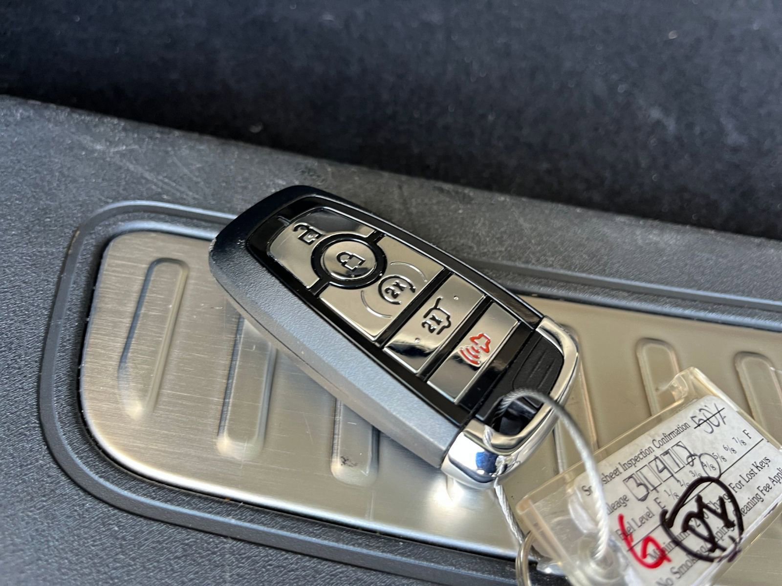 Thumbnail: 2024 Lincoln Nautilus - 22