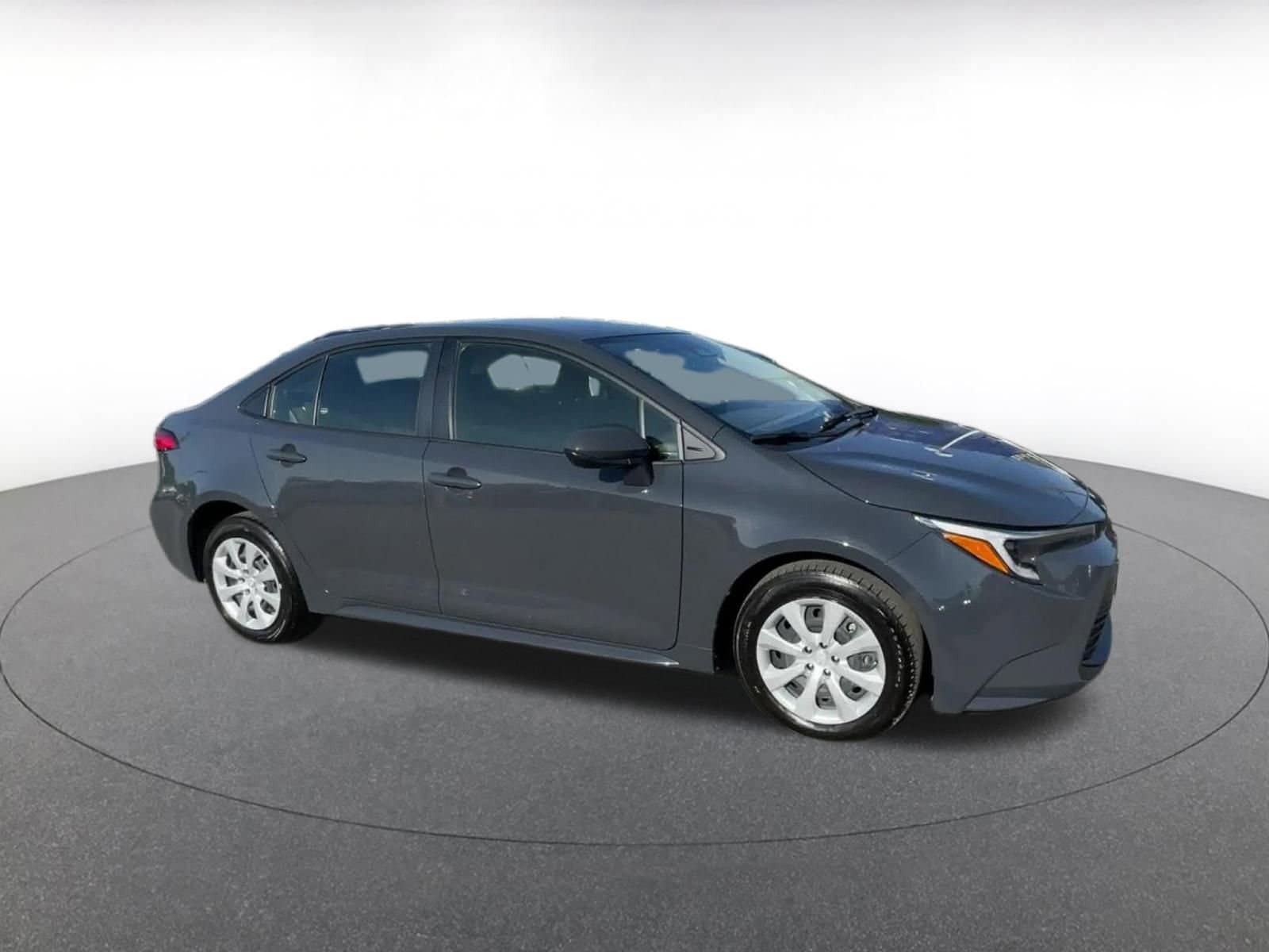 Thumbnail: 2025 Toyota Corolla - 2