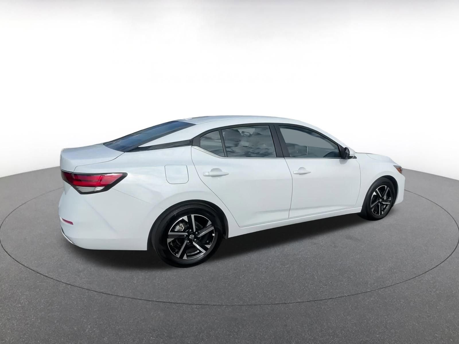 Thumbnail: 2025 Nissan Sentra - 15