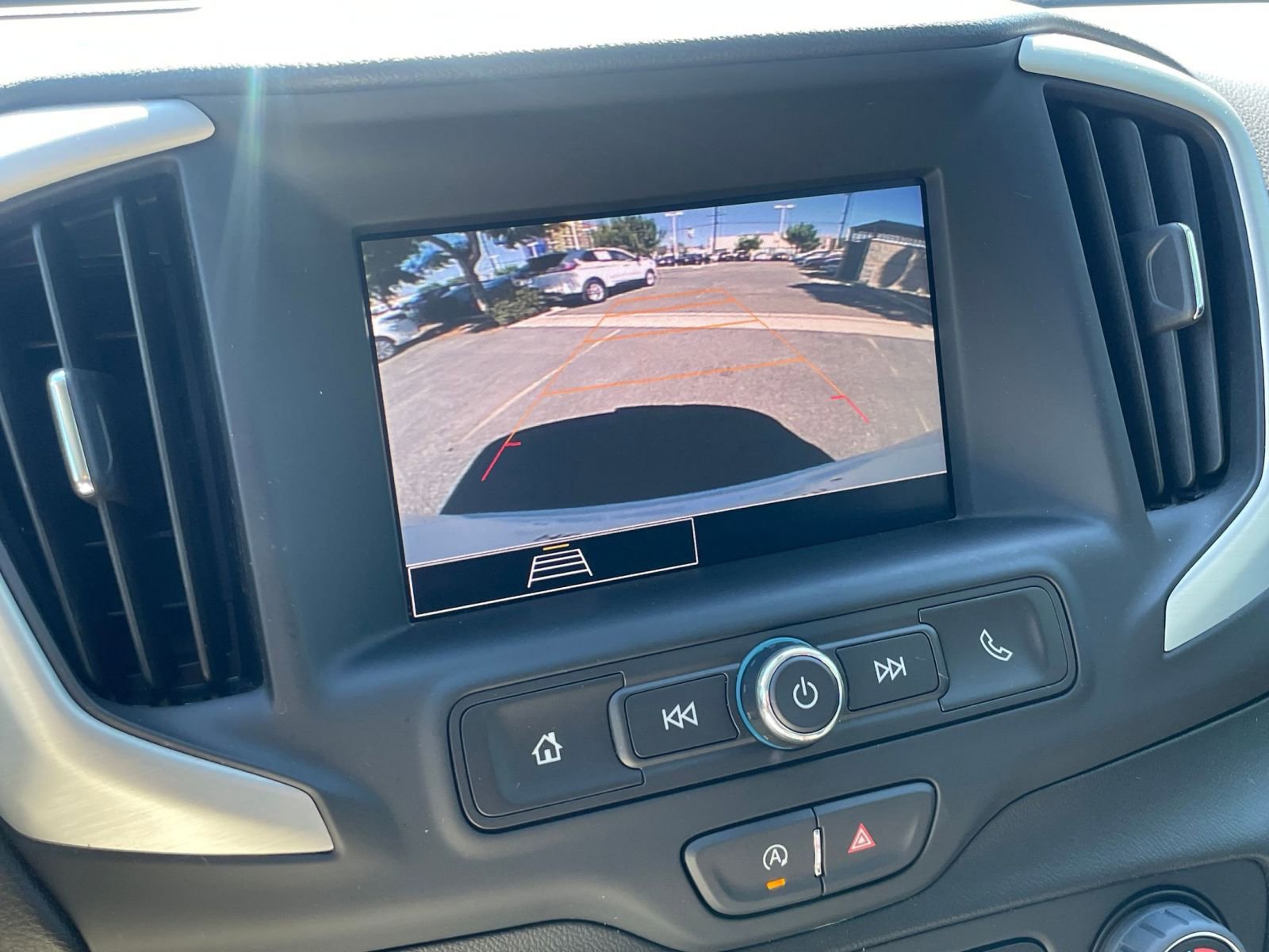 Thumbnail: 2024 GMC Terrain - 17