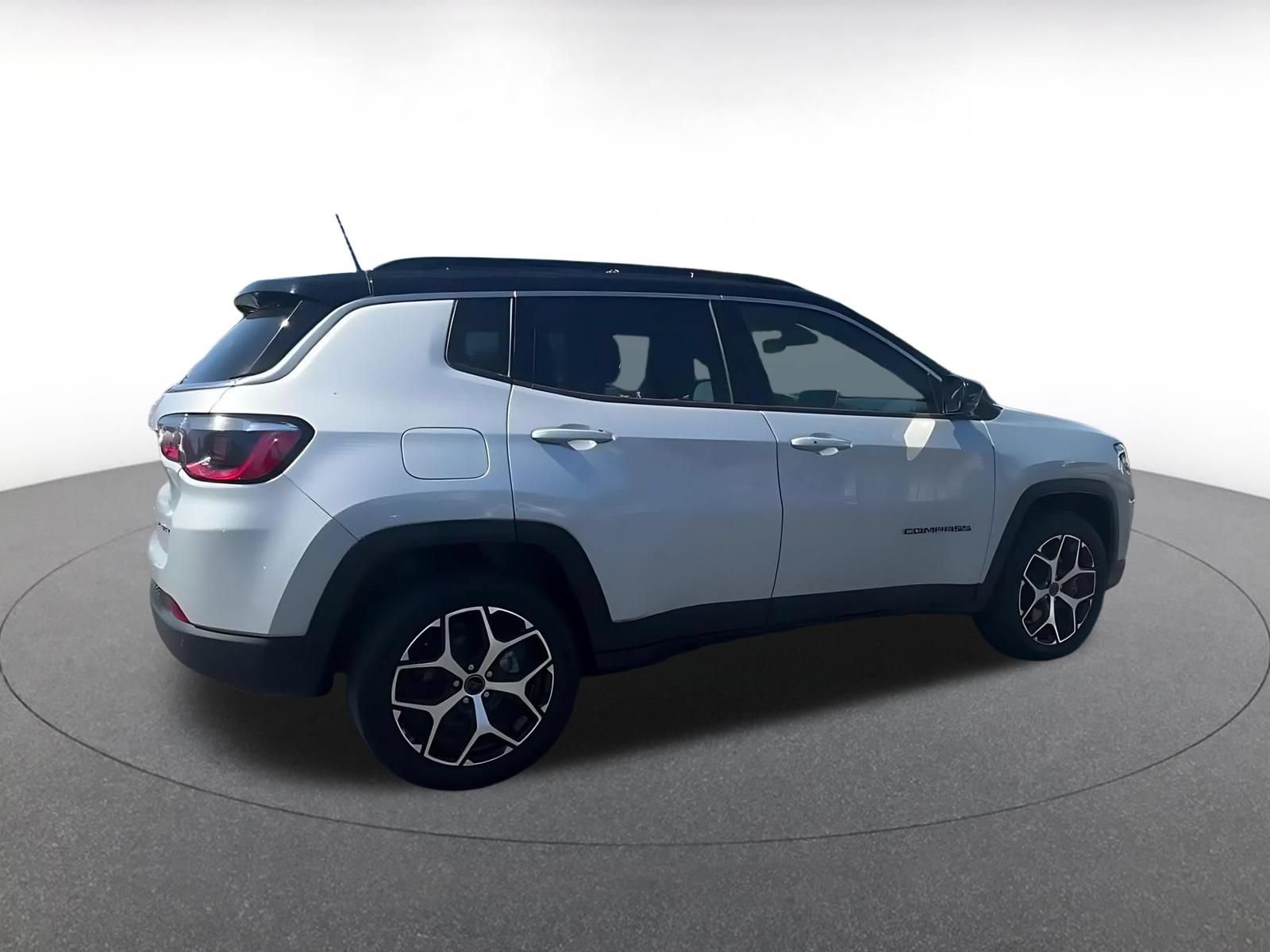 Thumbnail: 2025 Jeep Compass - 15