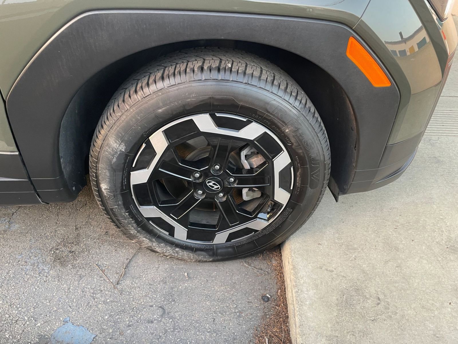 Thumbnail: 2025 Hyundai Santa Fe - 30