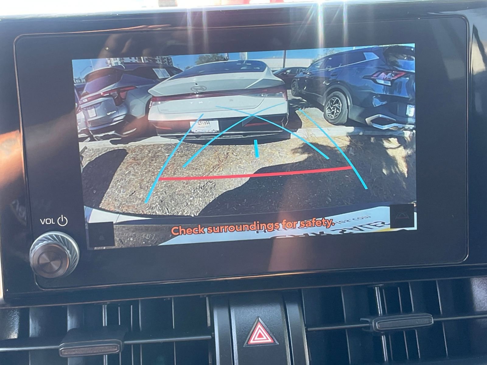 Thumbnail: 2025 Toyota RAV4 - 27