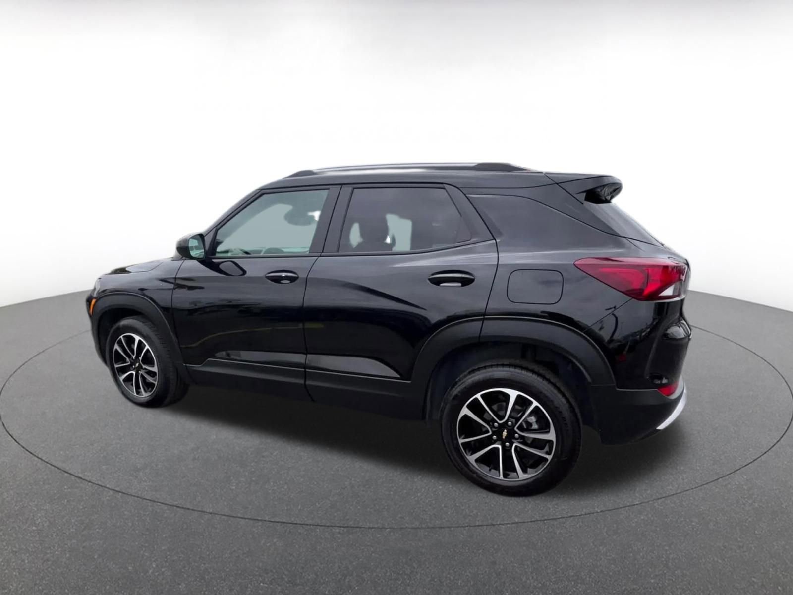 Thumbnail: 2025 Chevrolet TrailBlazer - 10