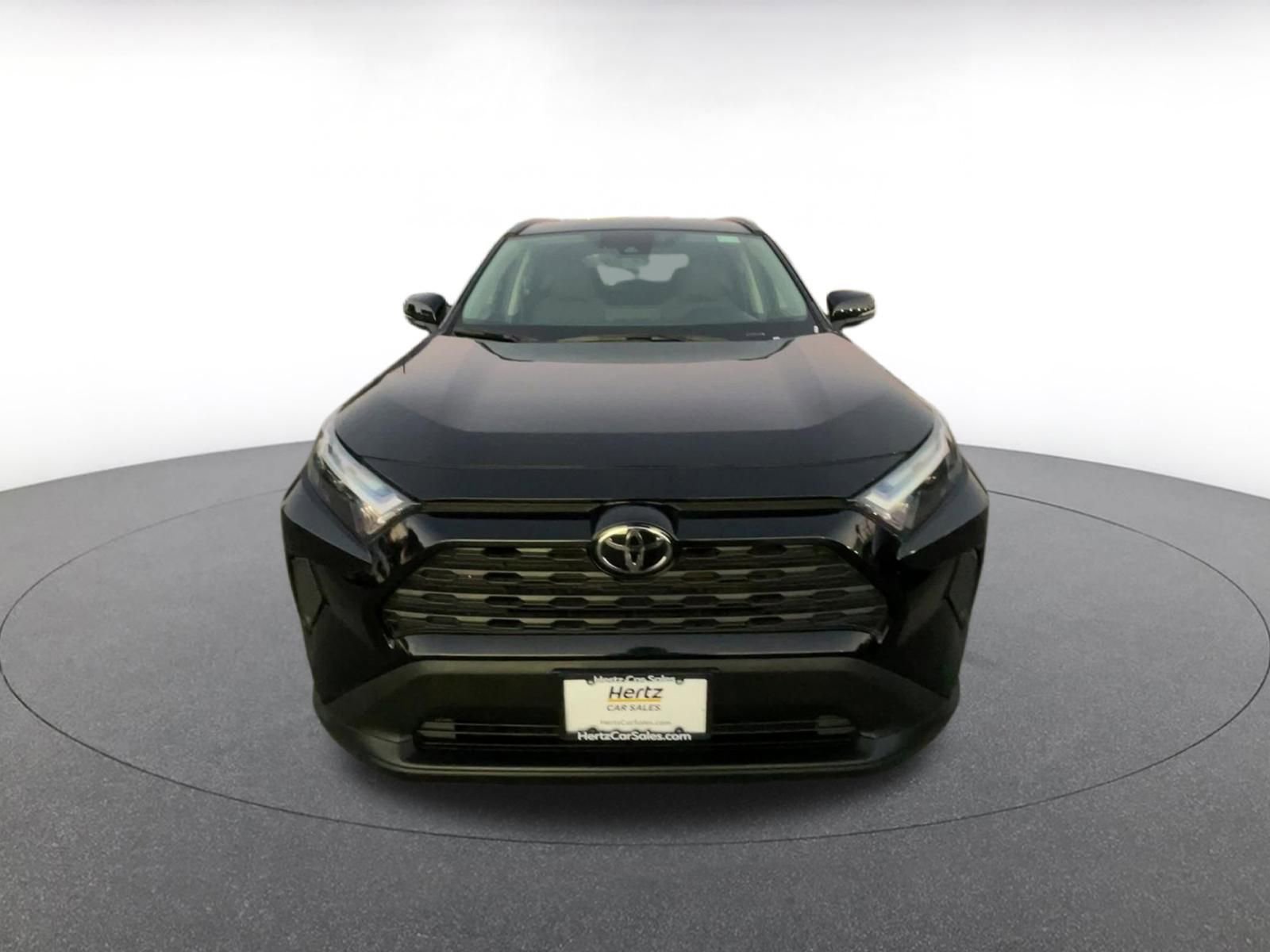 Thumbnail: 2025 Toyota RAV4 - 4