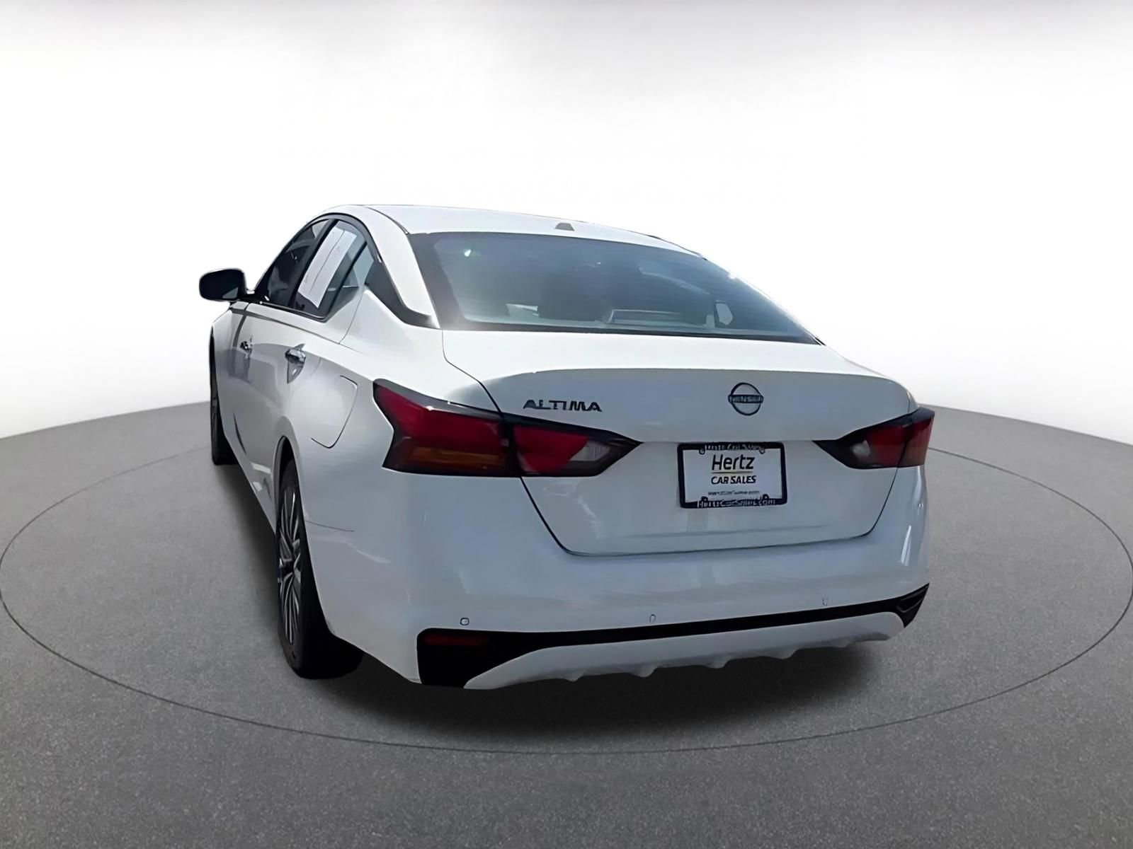 Thumbnail: 2025 Nissan Altima - 11
