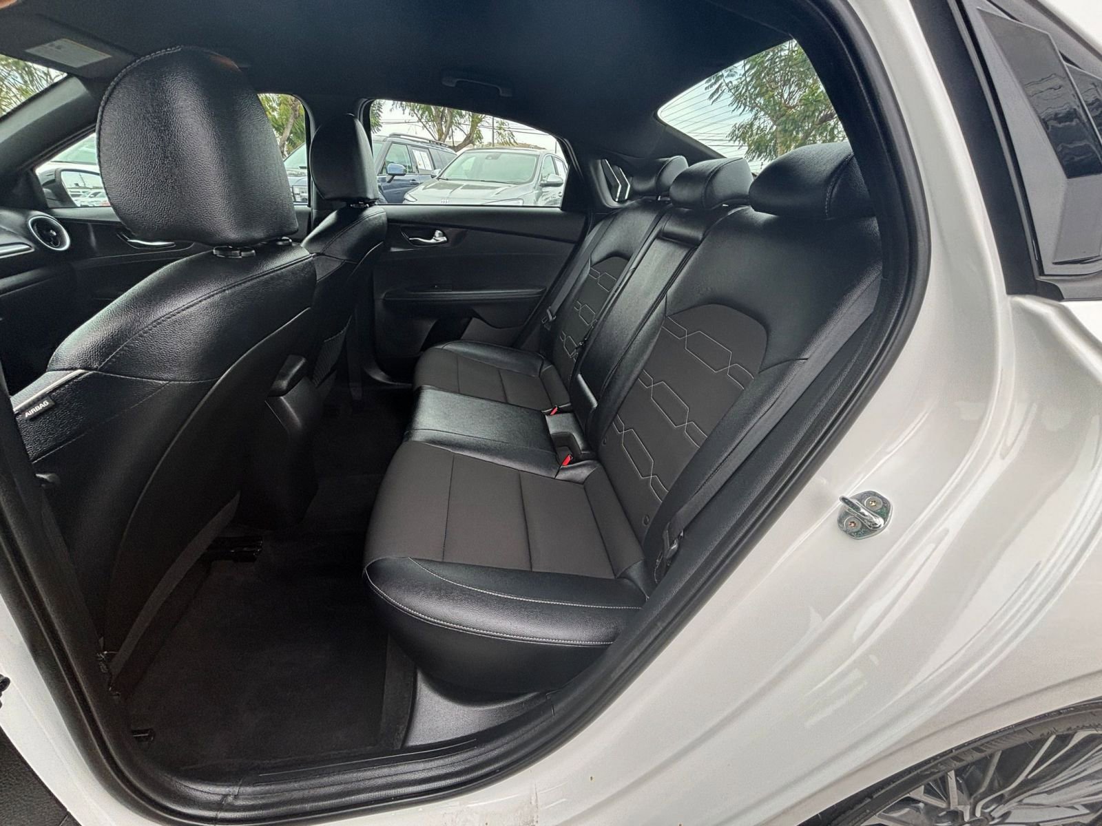 Thumbnail: 2023 Kia Forte - 29