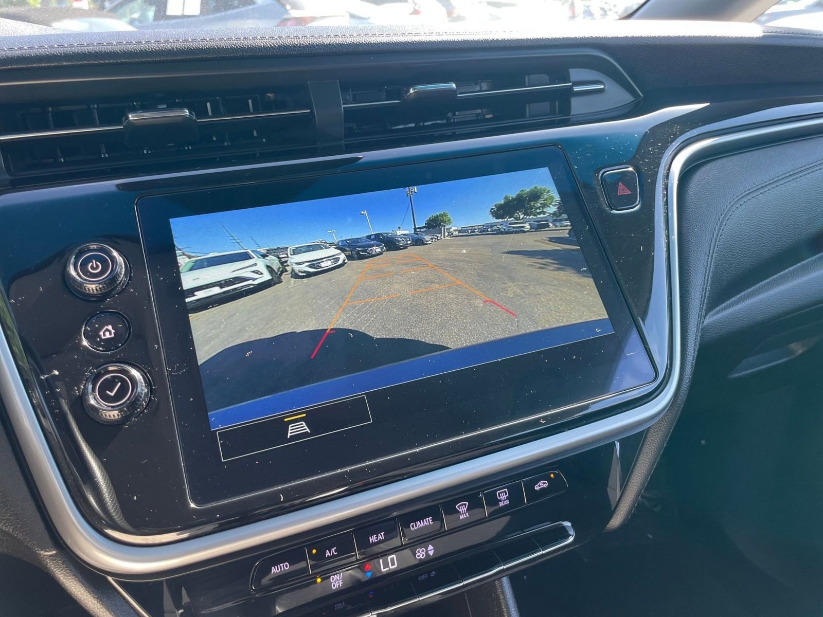 Thumbnail: 2023 Chevrolet Bolt EV - 17
