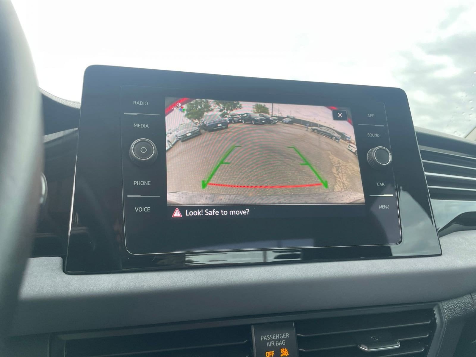 Thumbnail: 2025 Volkswagen Jetta - 17