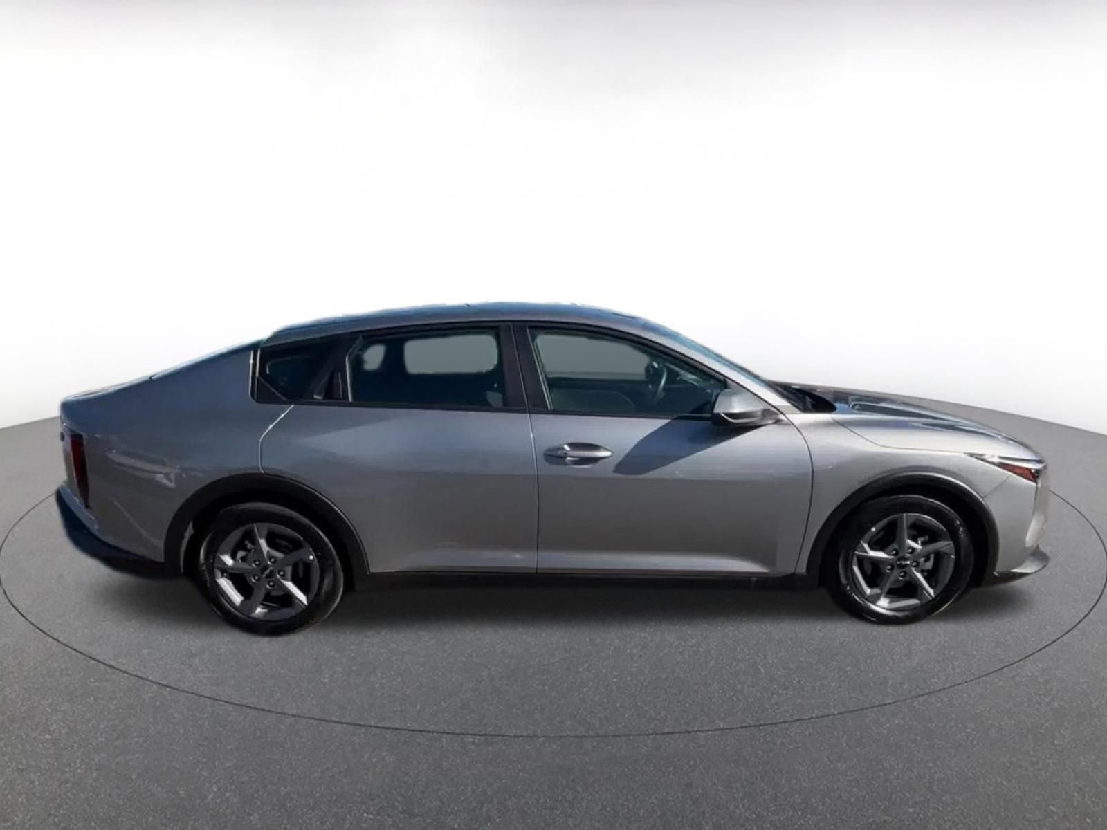 Thumbnail: 2025 Kia K4 - 16