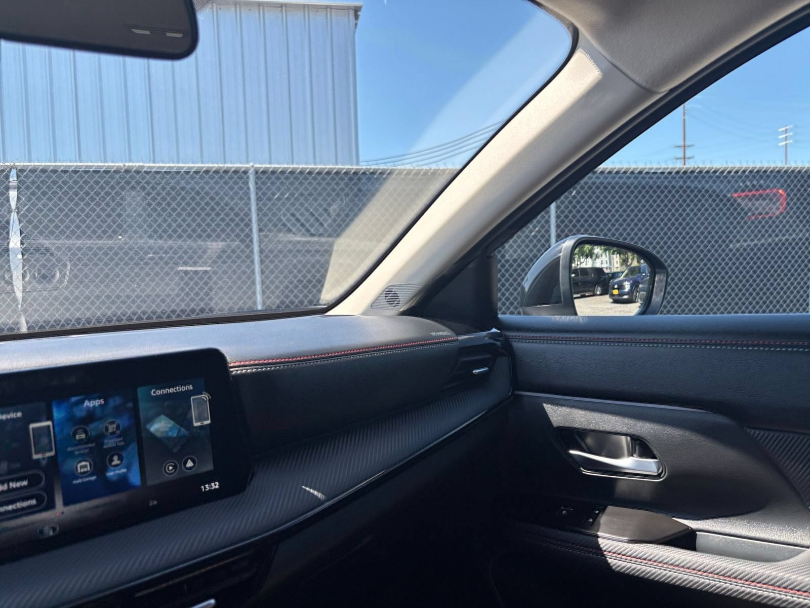 Thumbnail: 2026 Nissan Kicks - 35