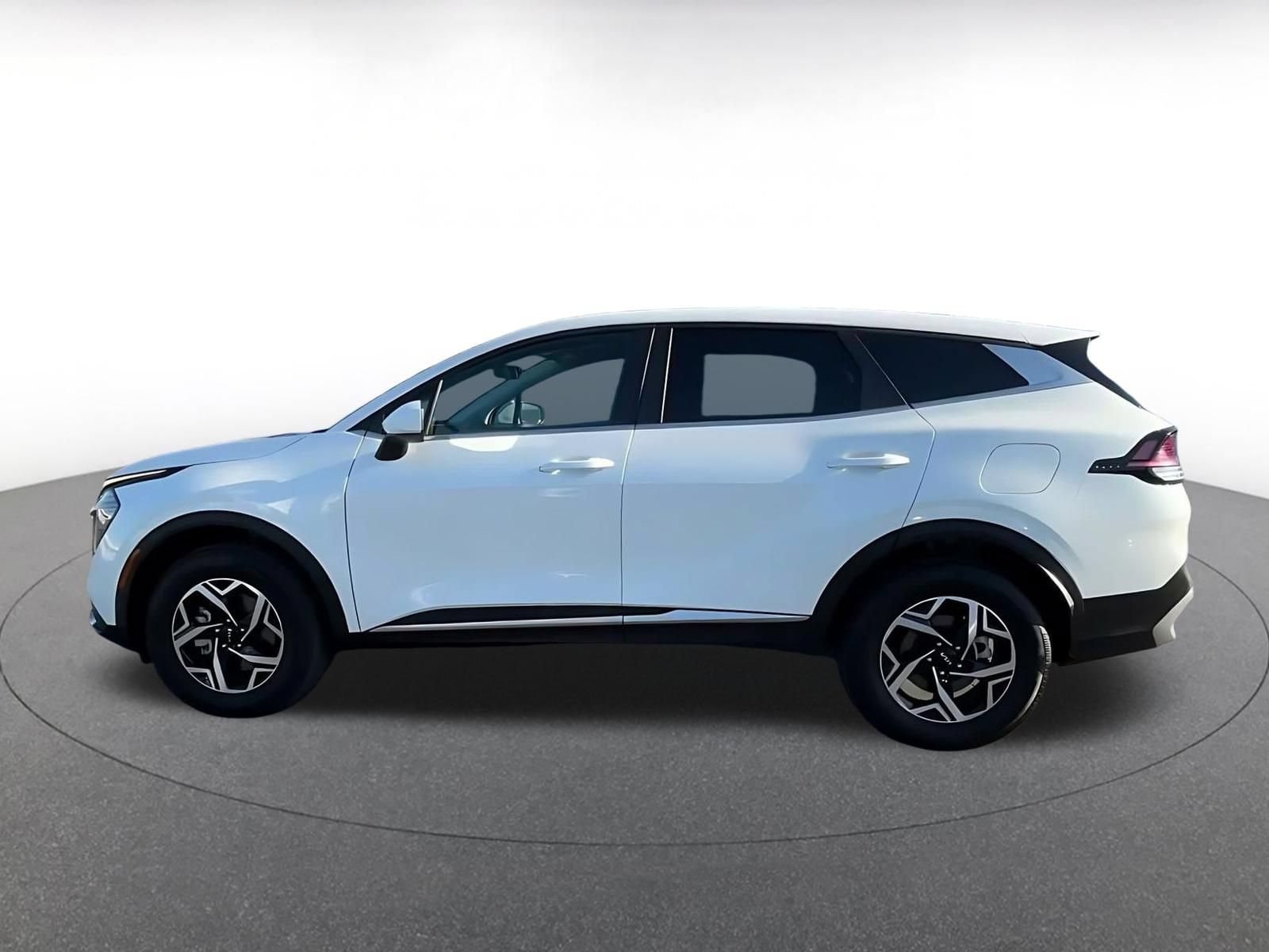 Thumbnail: 2025 Kia Sportage - 8