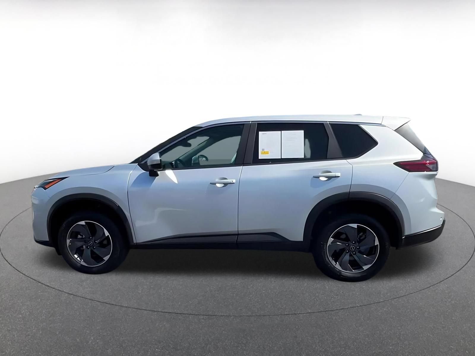 Thumbnail: 2025 Nissan Rogue - 9