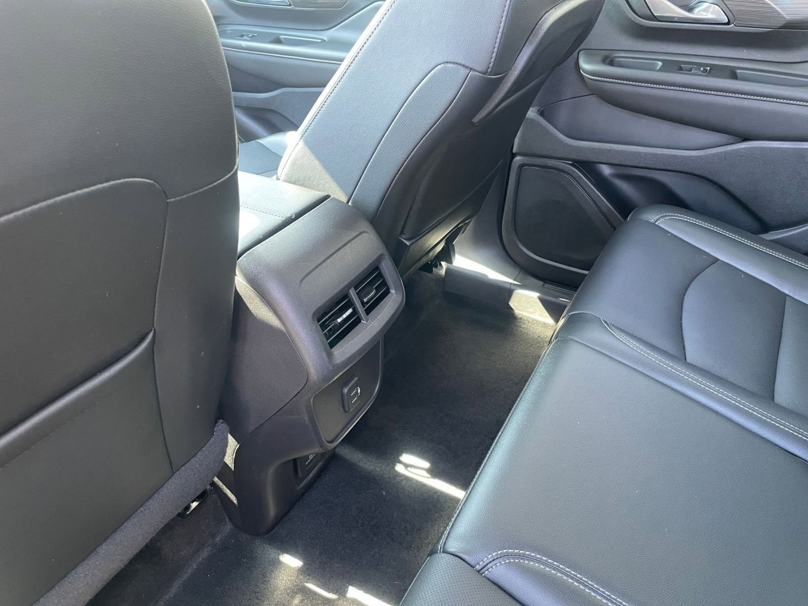 Thumbnail: 2024 GMC Terrain - 24