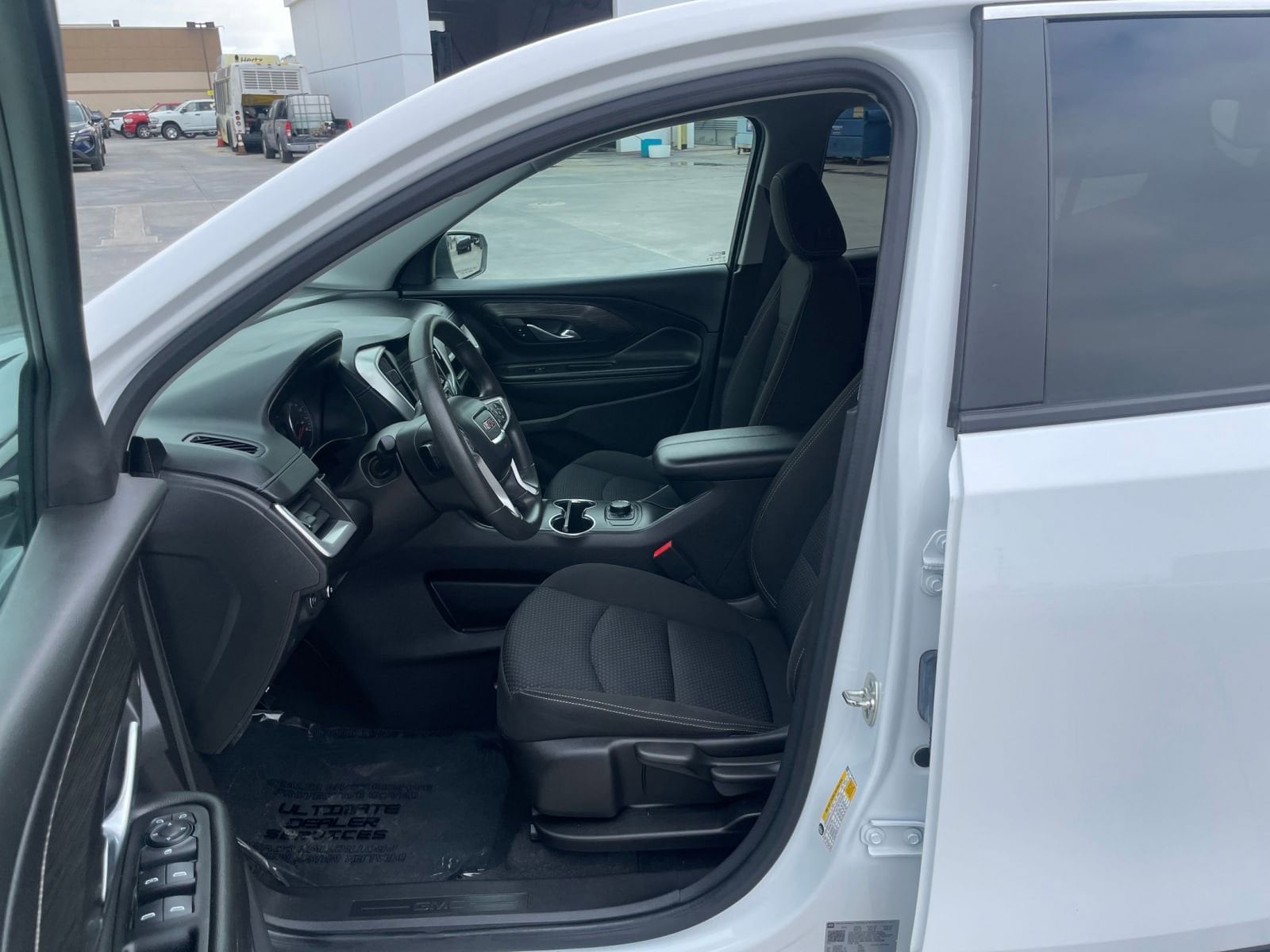 Thumbnail: 2024 GMC Terrain - 27