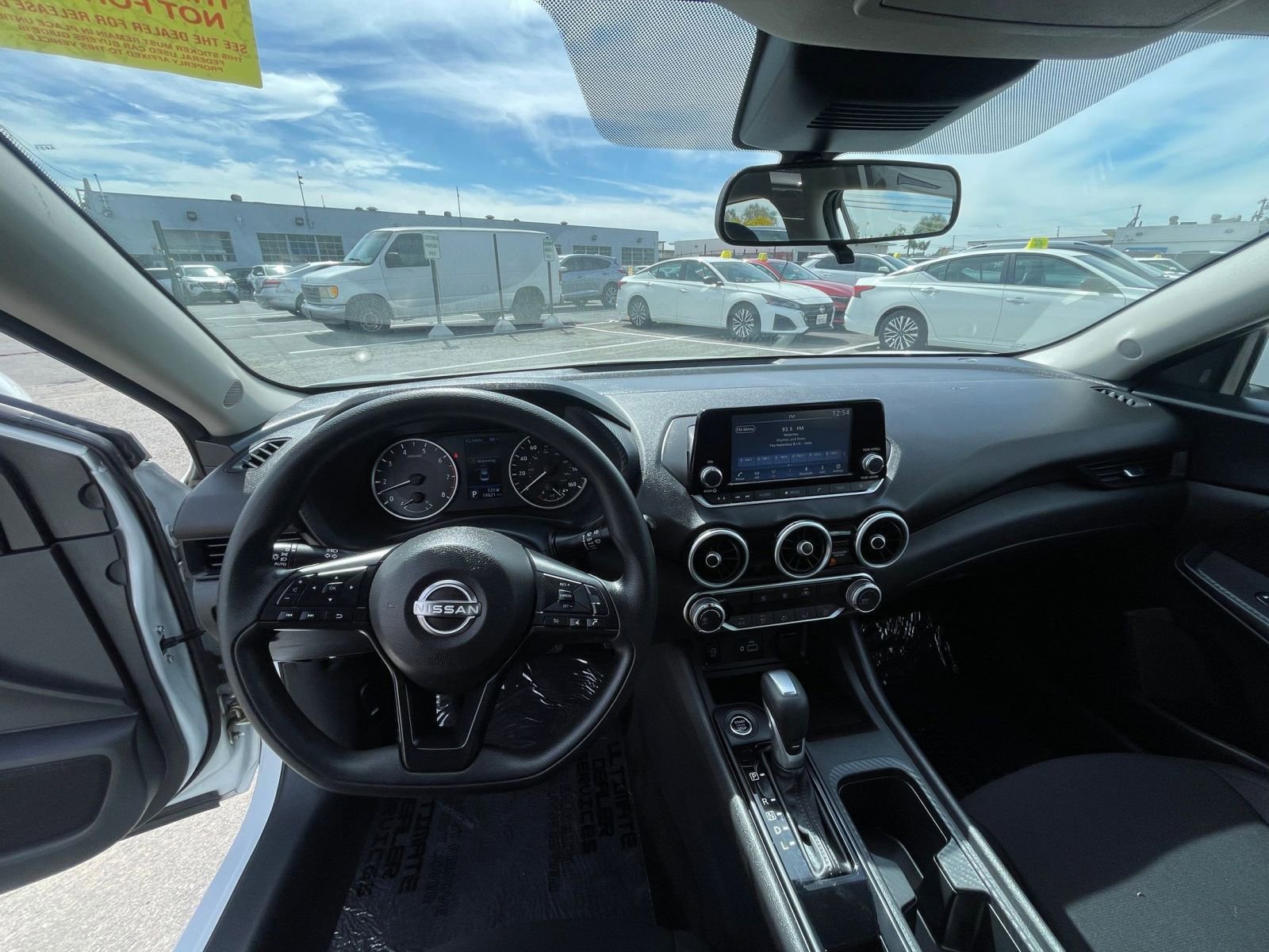 Thumbnail: 2025 Nissan Sentra - 33