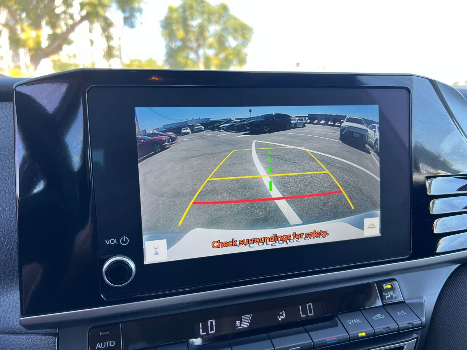 Thumbnail: 2025 Toyota Camry - 27